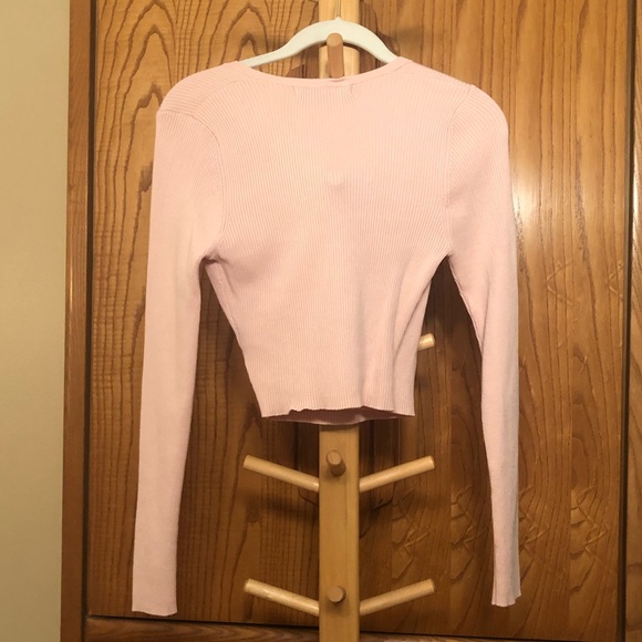 Cropped sweater - Picture 2 of 3